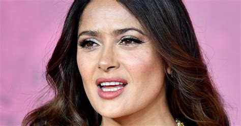 salma hayek fotos de joven|Salma Hayek comparte FOTOS de su juventud y se muestra。